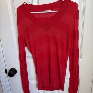 5/$10 | GAP Red V-Neck Sweater for Women